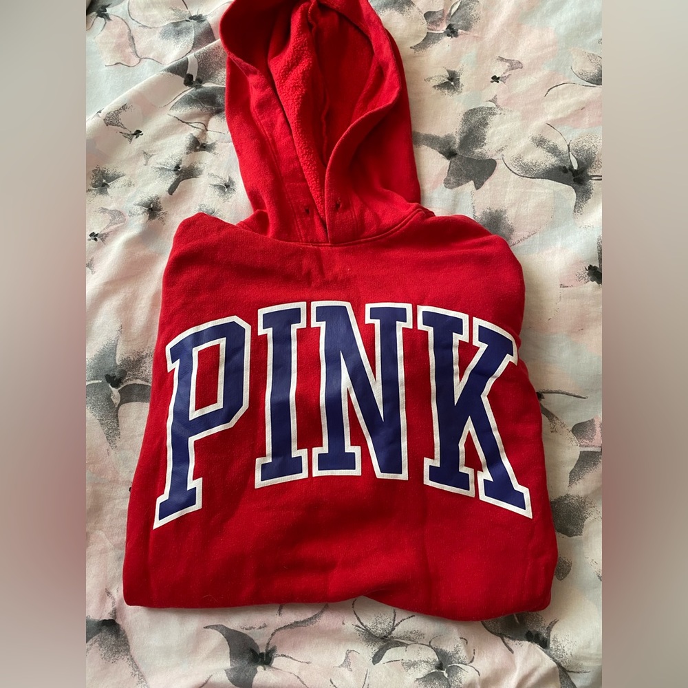 VS PINK RED CROPPED HOODIE ❤️